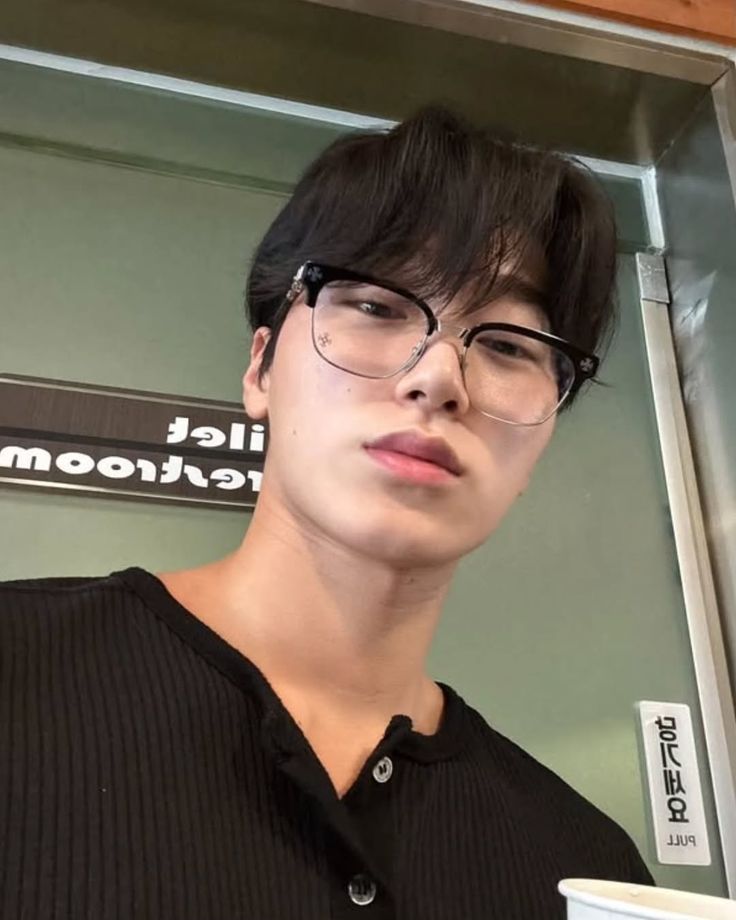 Potret di balik layar San (ATEEZ)