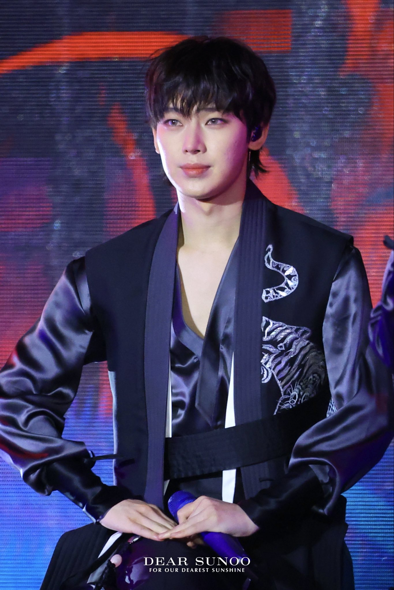 善禹 (ENHYPEN)的最新照片