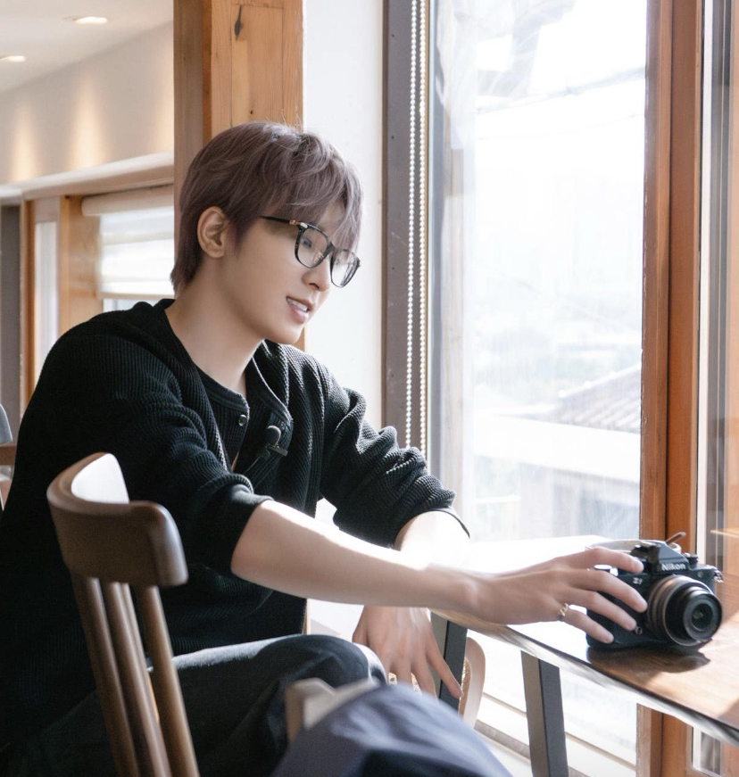 Recent activity shot of Wonwoo (SEVENTEEN)
