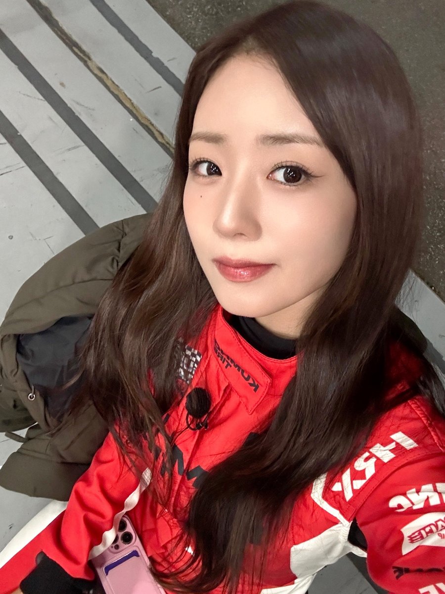 Apinkの最新写真