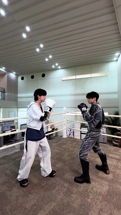 Recent activity shot of Jay (ENHYPEN)