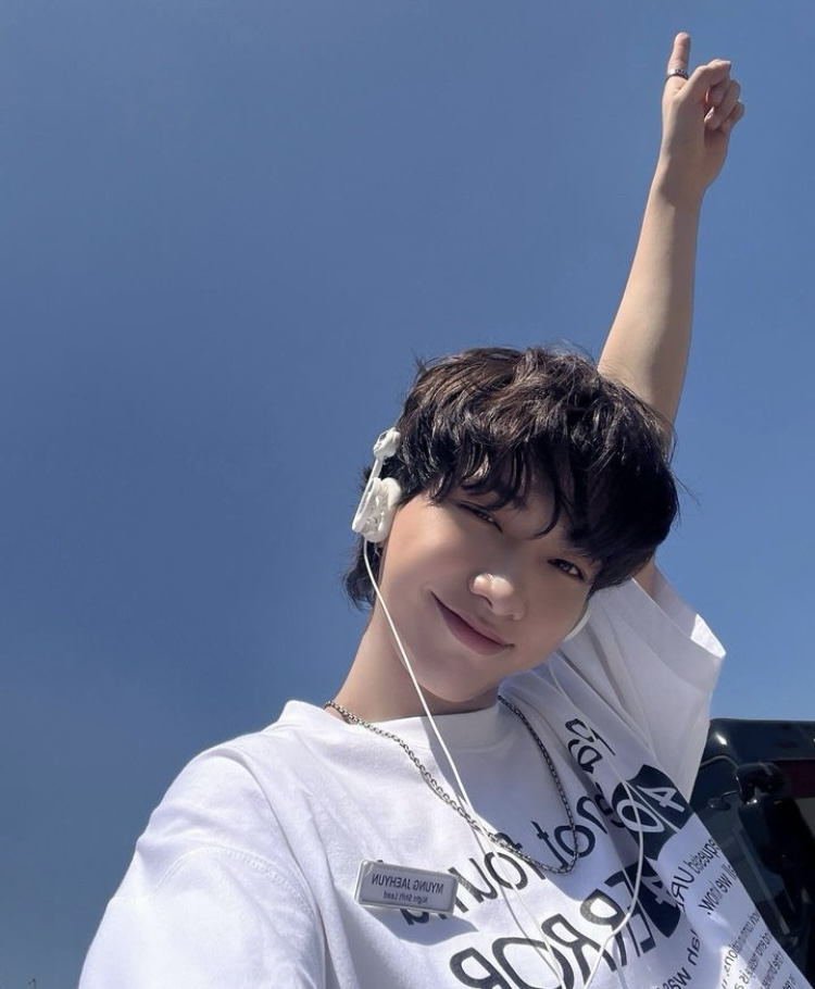 Latest photo of Myeong Jaehyun (BOYNEXTDOOR)