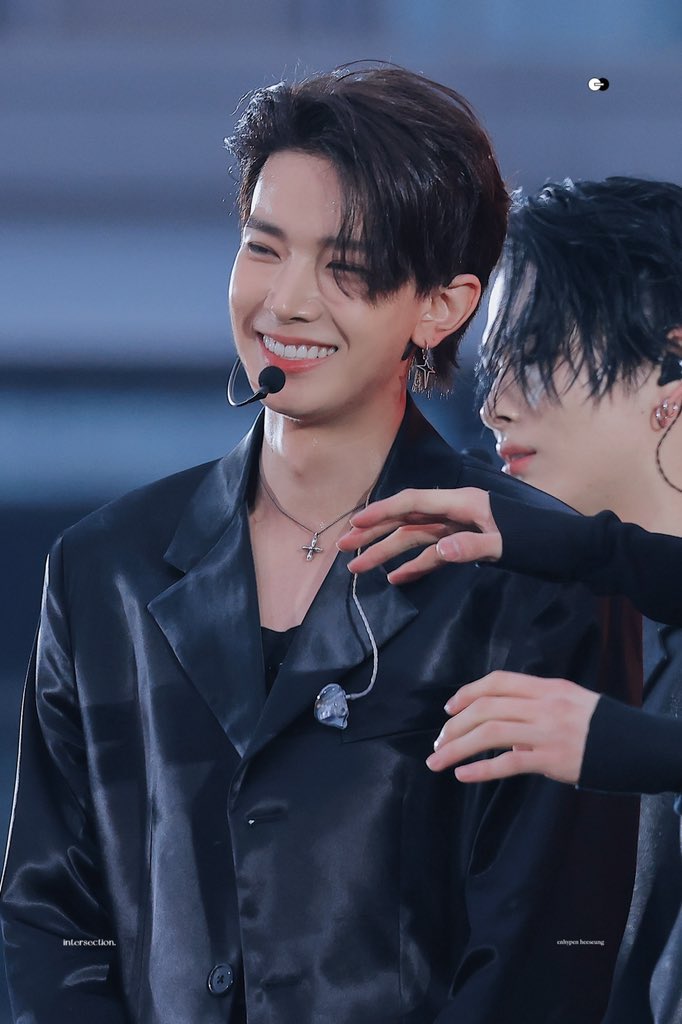 희승 (ENHYPEN) 최근 활동샷