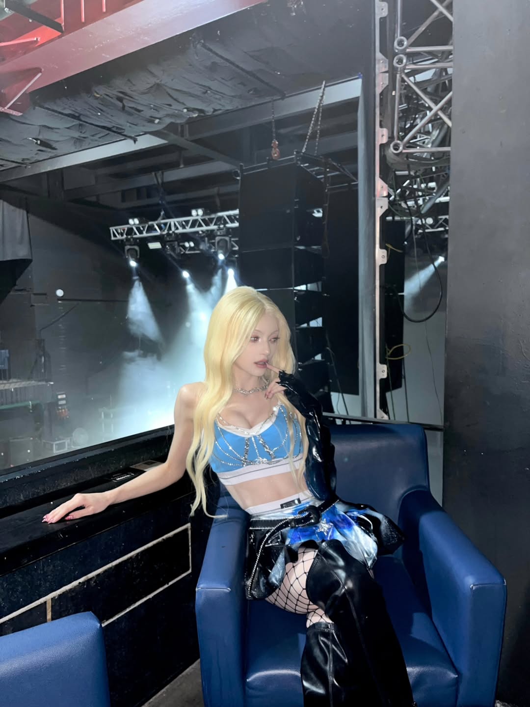 Latest photo of Nova (X:IN)