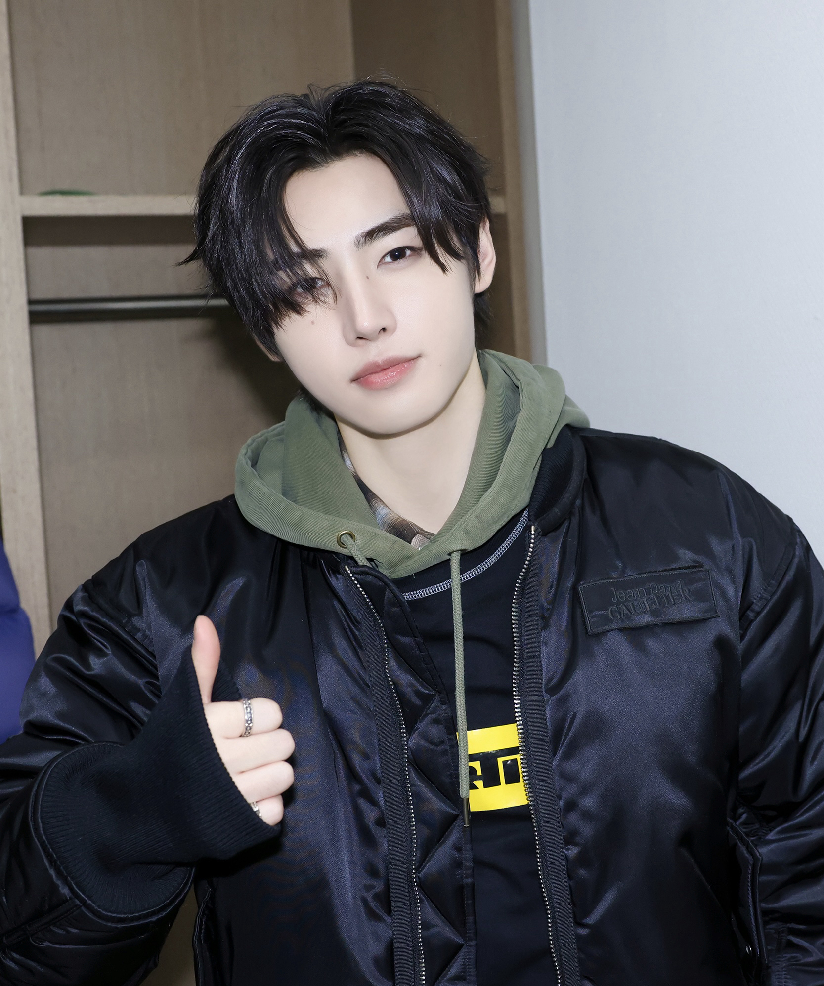 Latest photo of Sunghoon (ENHYPEN)