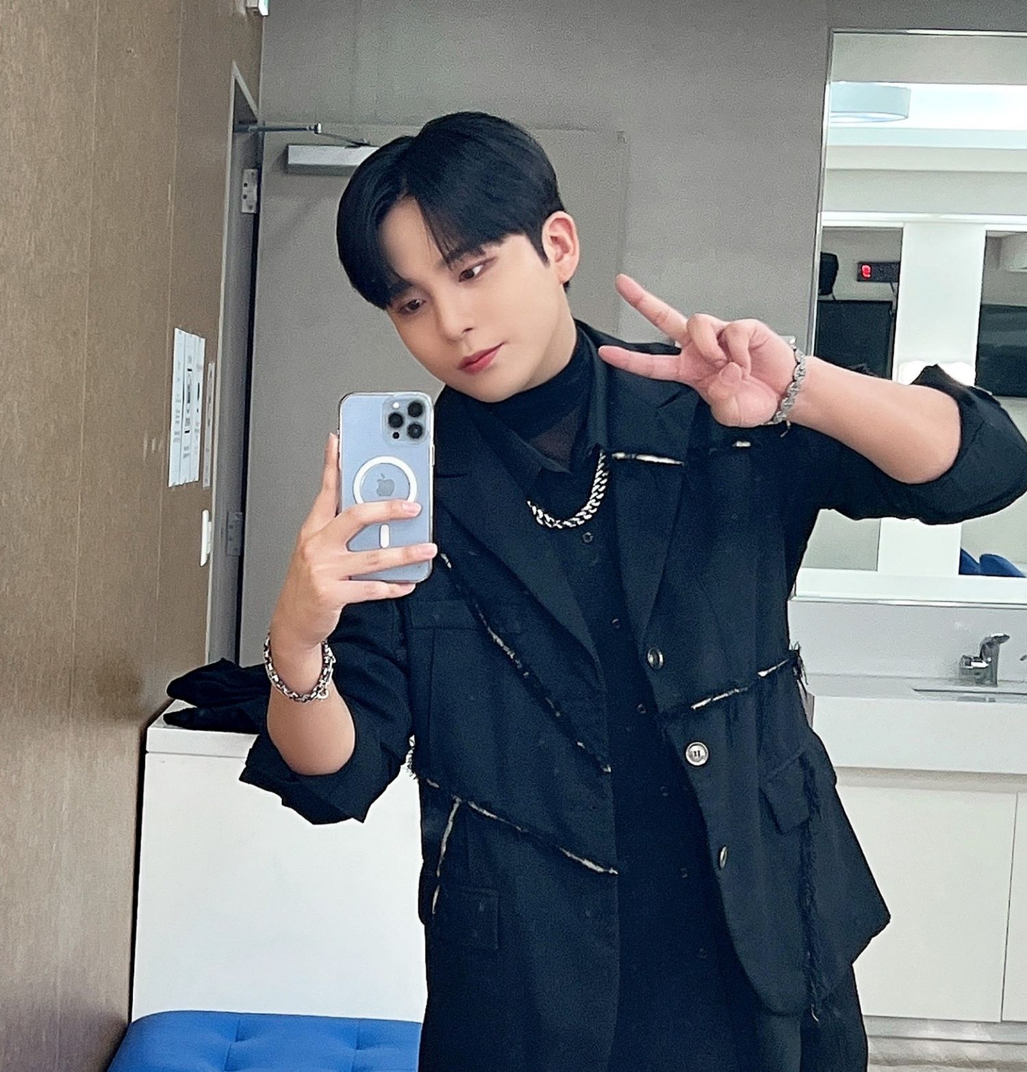 Latest photo of Jongho (ATEEZ)
