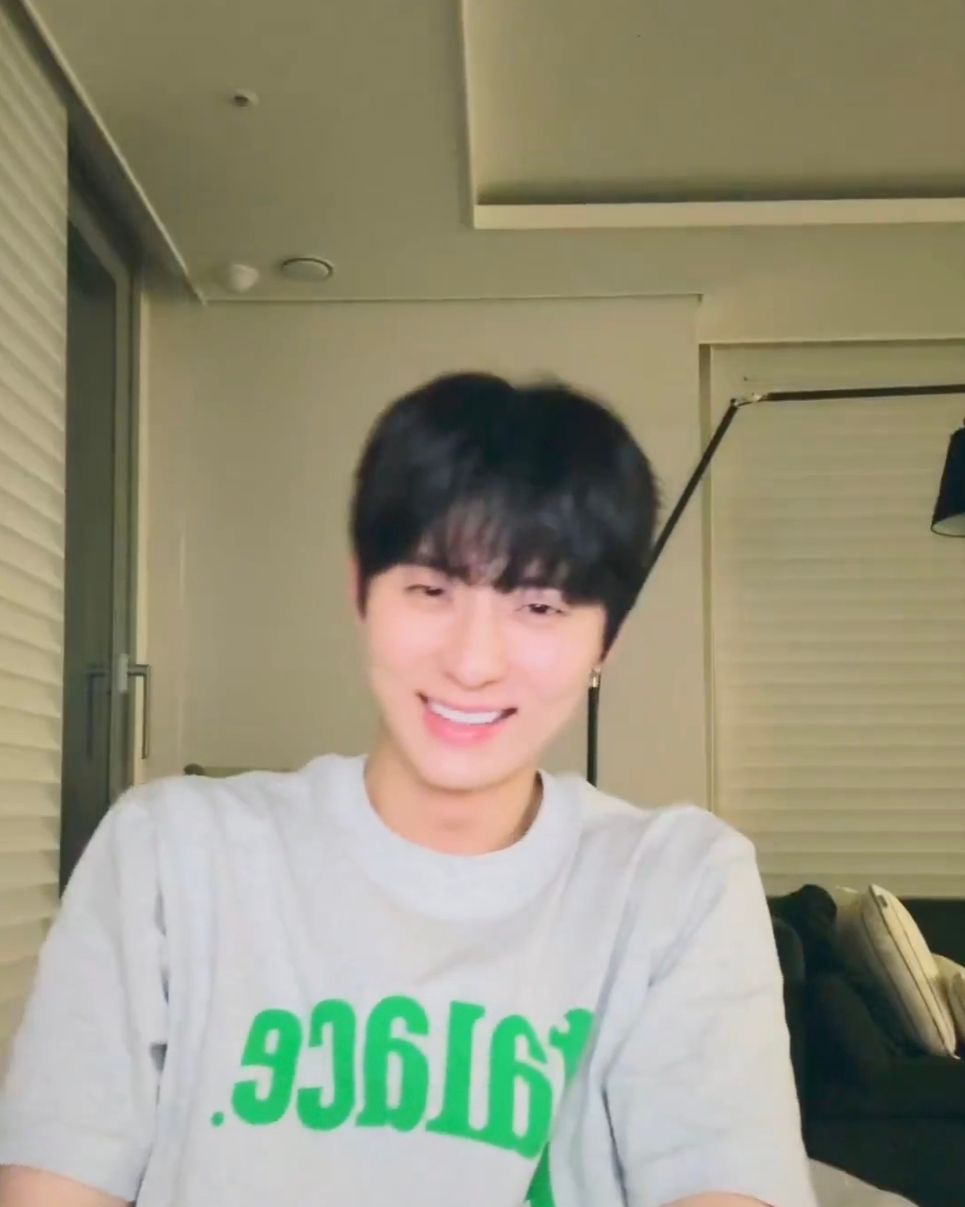 황민현의 최신 사진