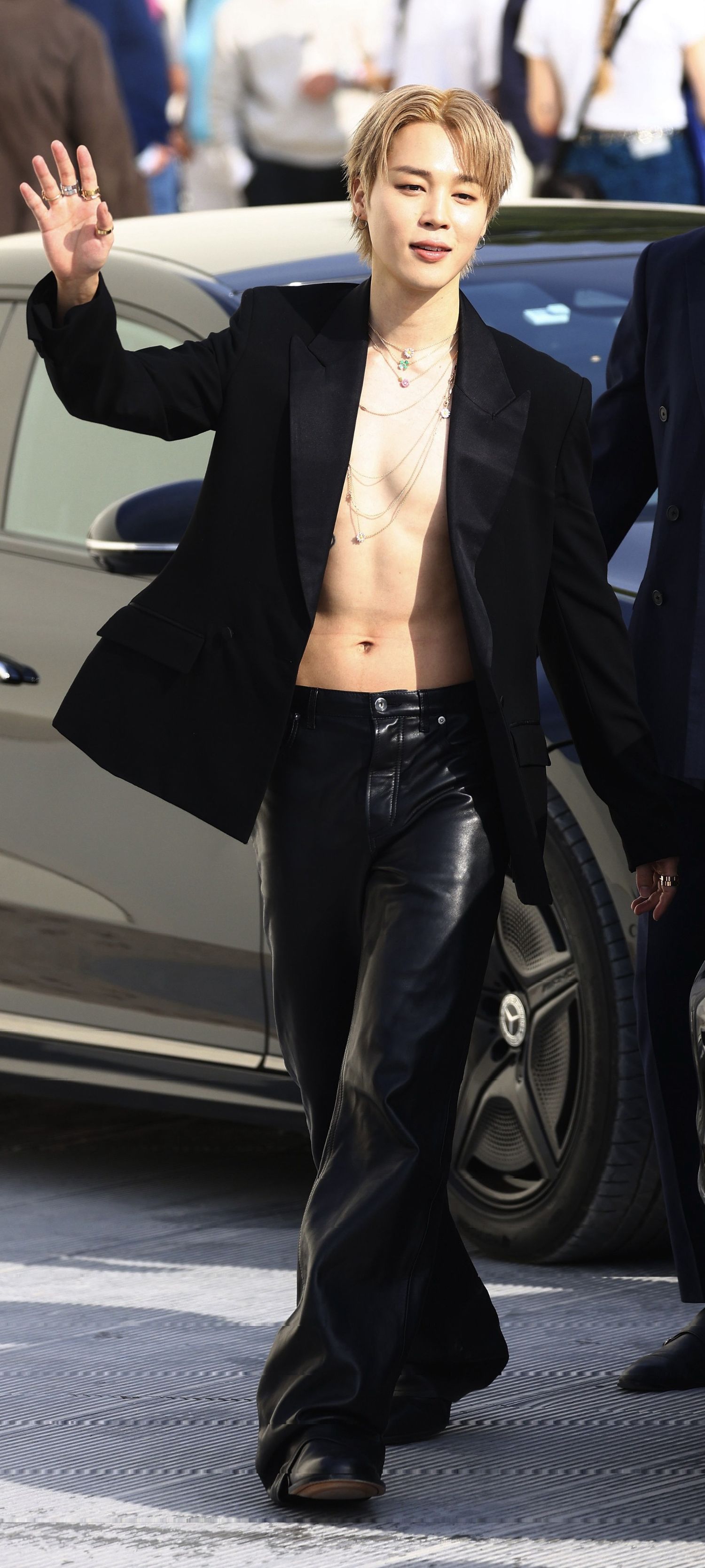 Fandom-recommended wallpaper image of Jimin (BTS)