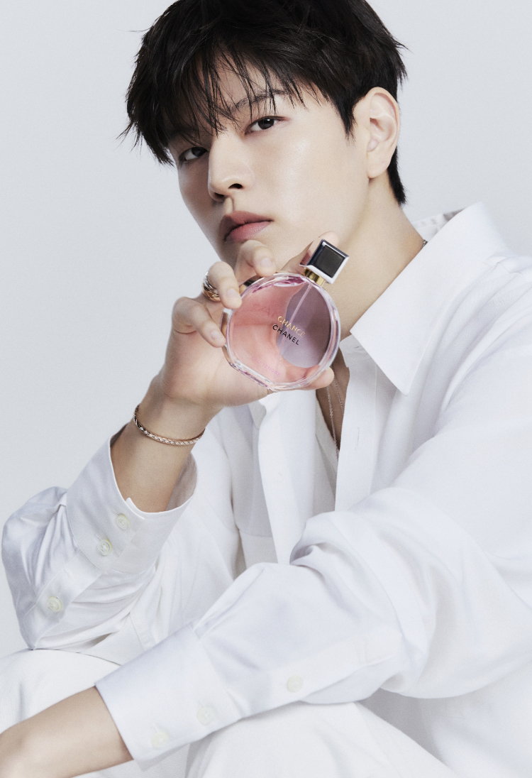 Latest photo of Seungmin (Stray Kids)