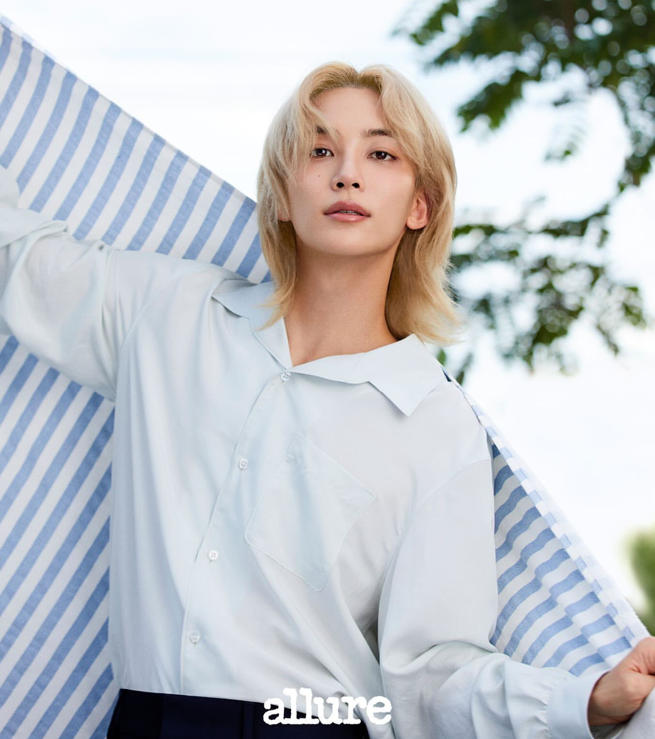 Latest photo of Jeonghan (SEVENTEEN)