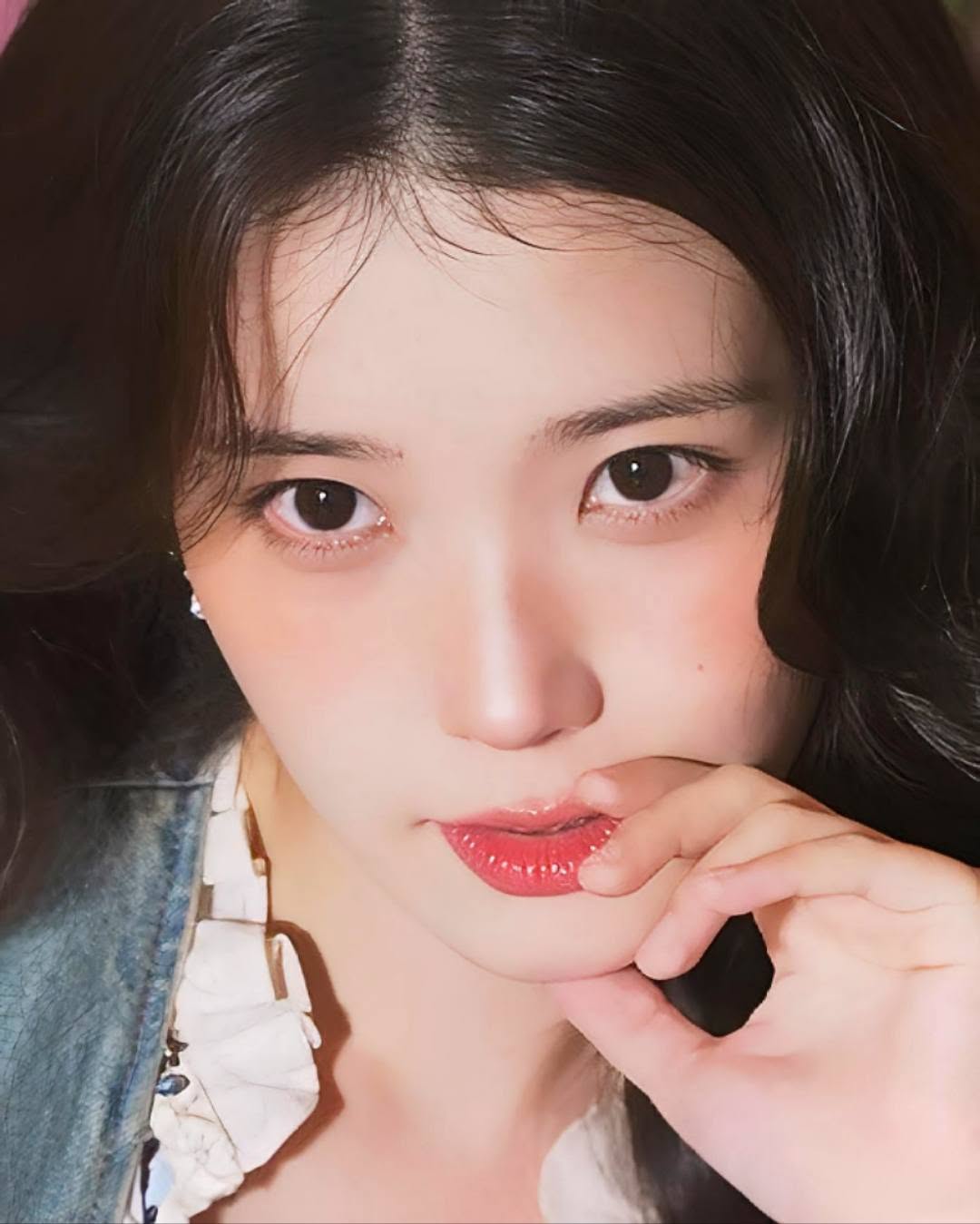 Momen yang diabadikan oleh penggemar IU