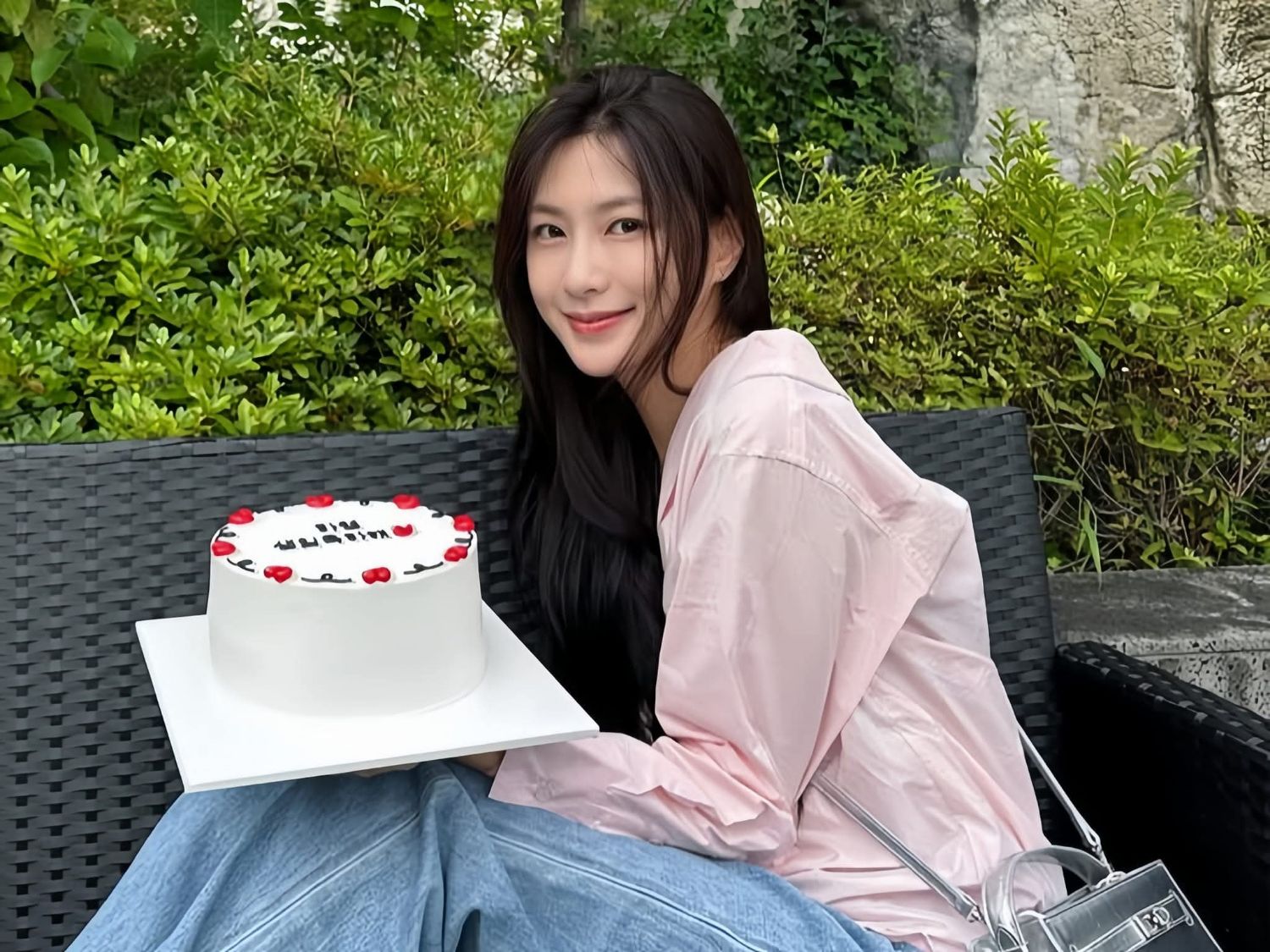 オ・ハヨン (Apink)の最近の活動写真