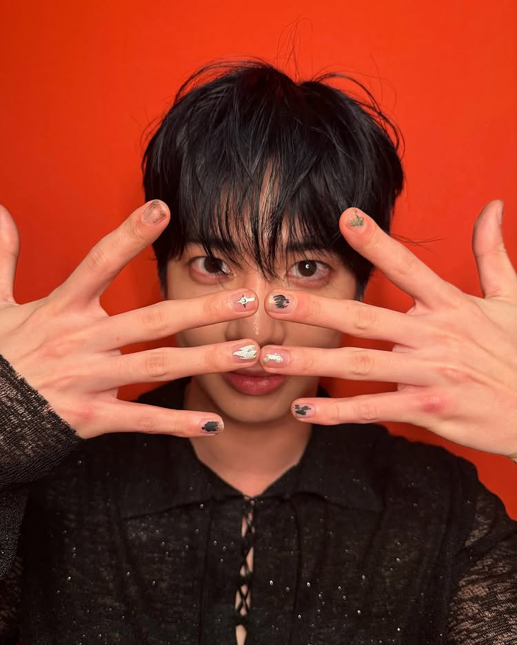 太显 (TOMORROW X TOGETHER)的最新活动照片