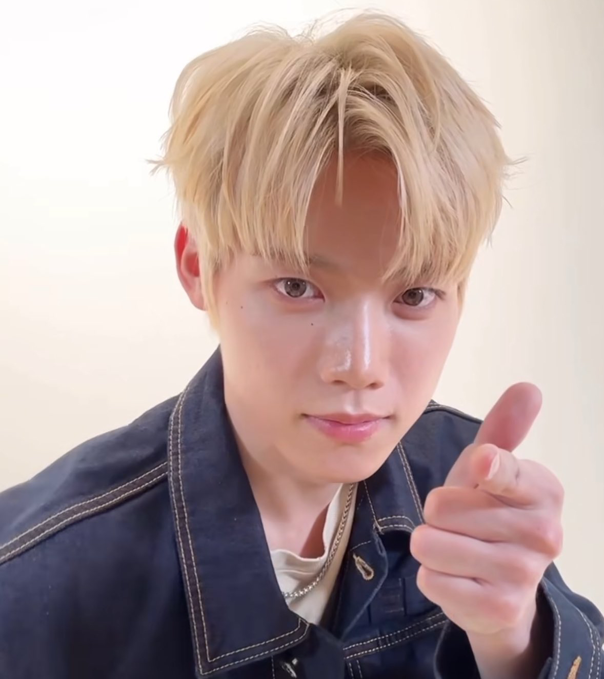 Foto aktivitas terbaru Kimura Masaya (INI)