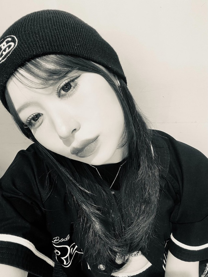 Latest photo of Kasahara Momona (ME:I)