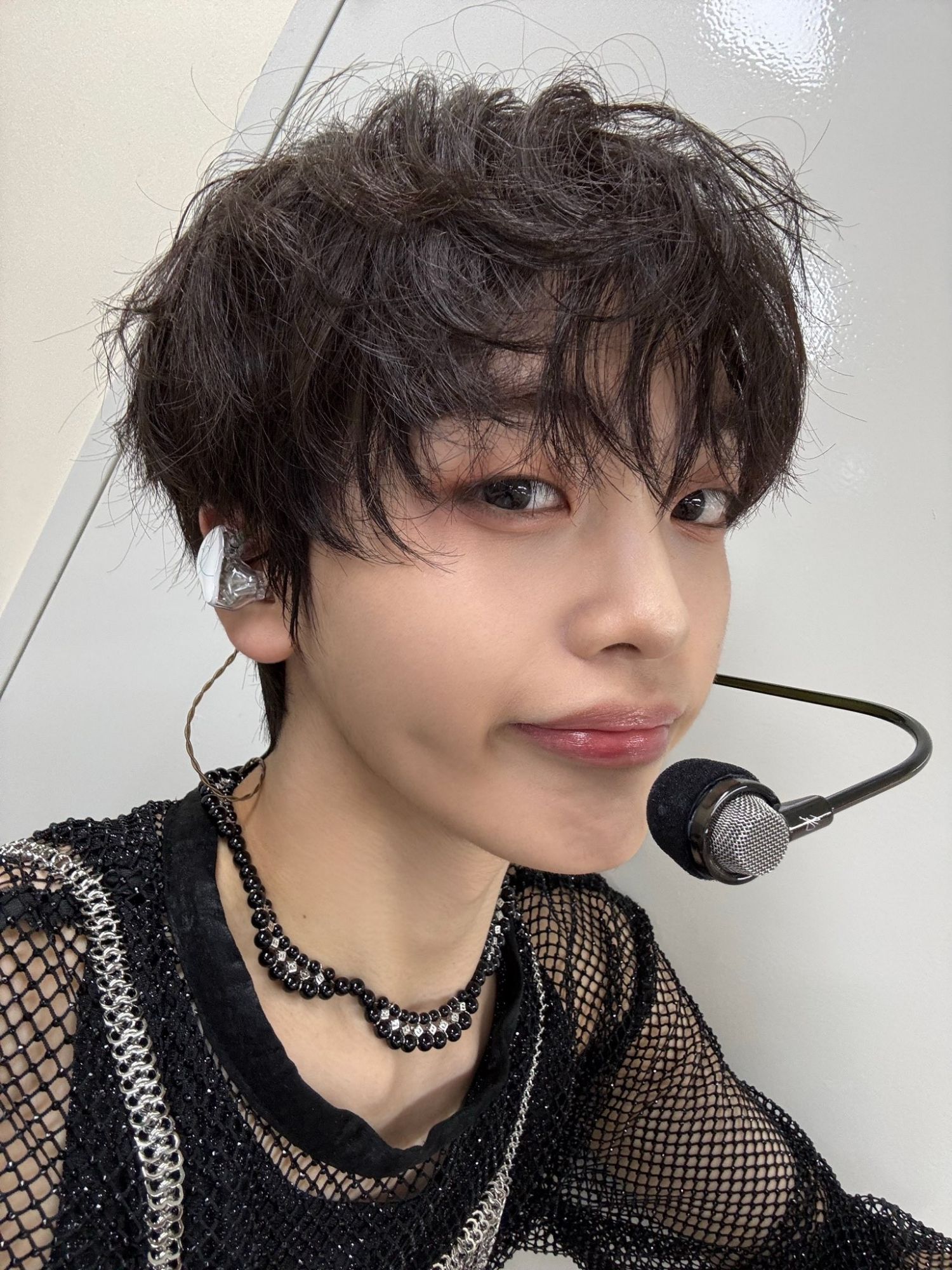 Recent activity shot of Hyeongjun (CRAVITY)