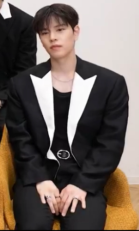Potret di balik layar Seungmin (Stray Kids)