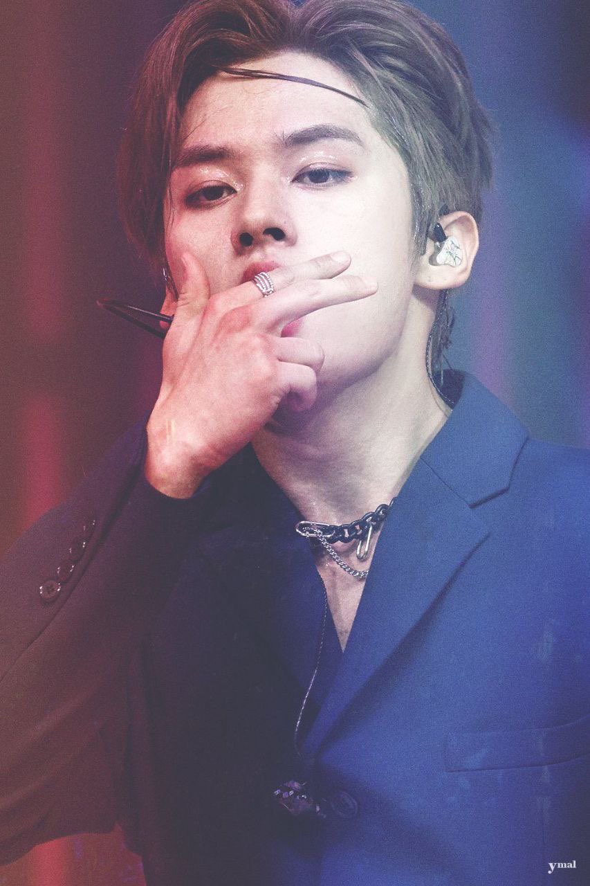 A moment captured by Lee Know (Stray Kids)'s fan