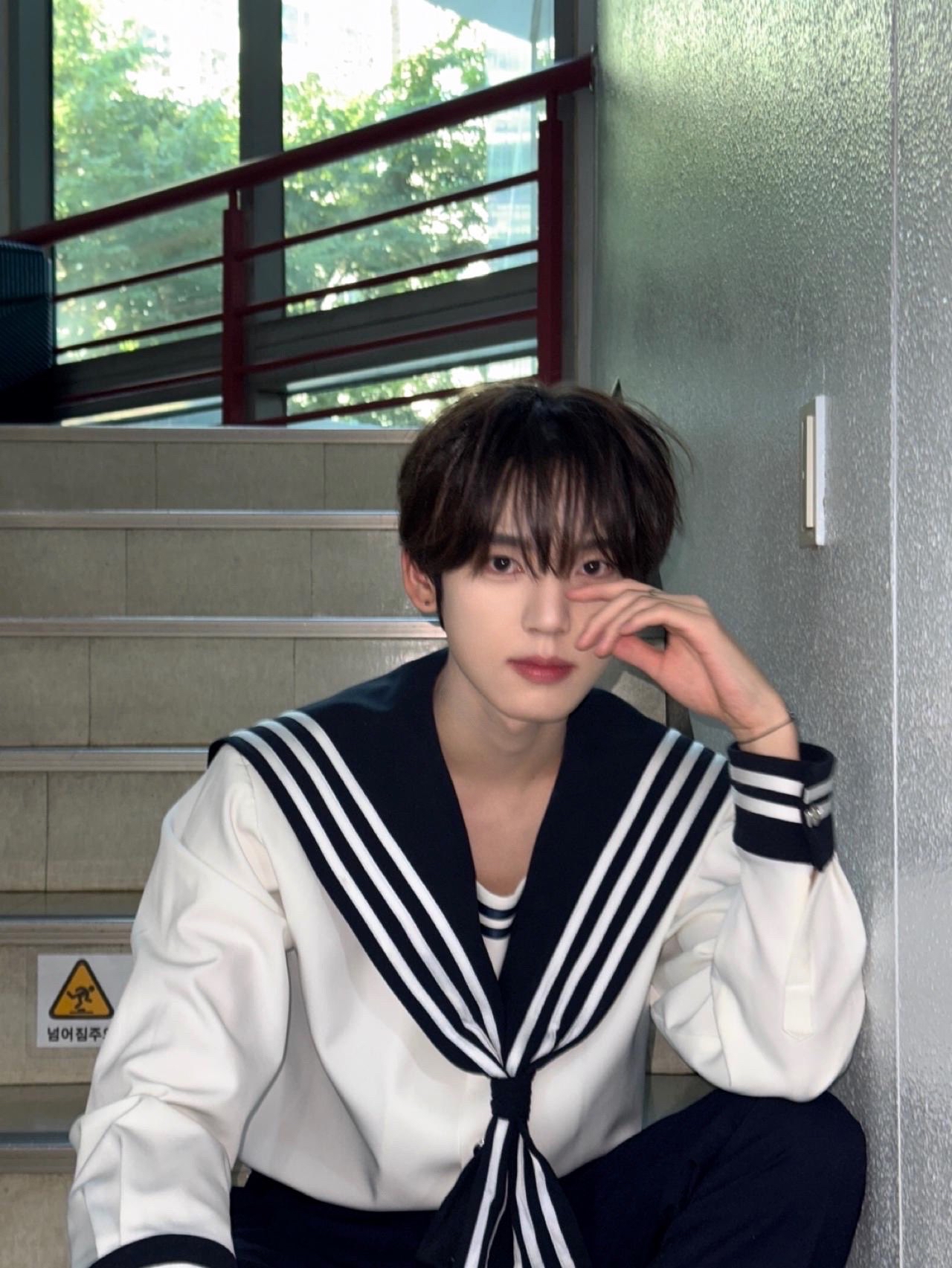 Recent activity shot of Han Yujin (ZEROBASEONE)