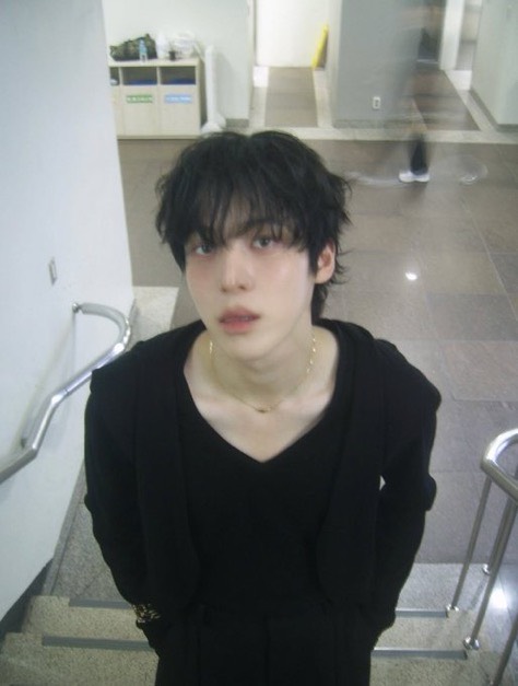 Latest photo of Yunho (ATEEZ)