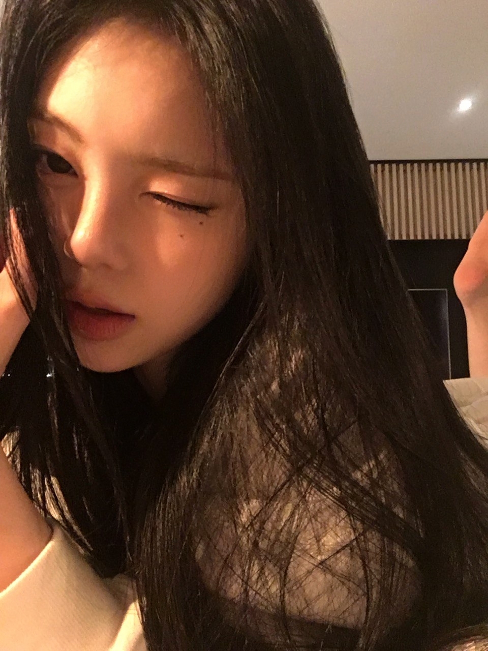 Behind-the-scenes cut of Ian (Hearts2Hearts)