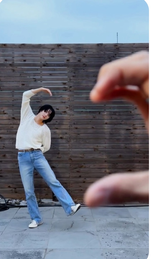 Behind-the-scenes cut of Sungho (BOYNEXTDOOR)