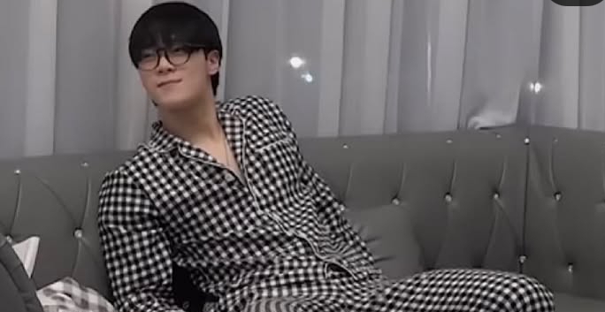 Latest photo of Moonbin (ASTRO)