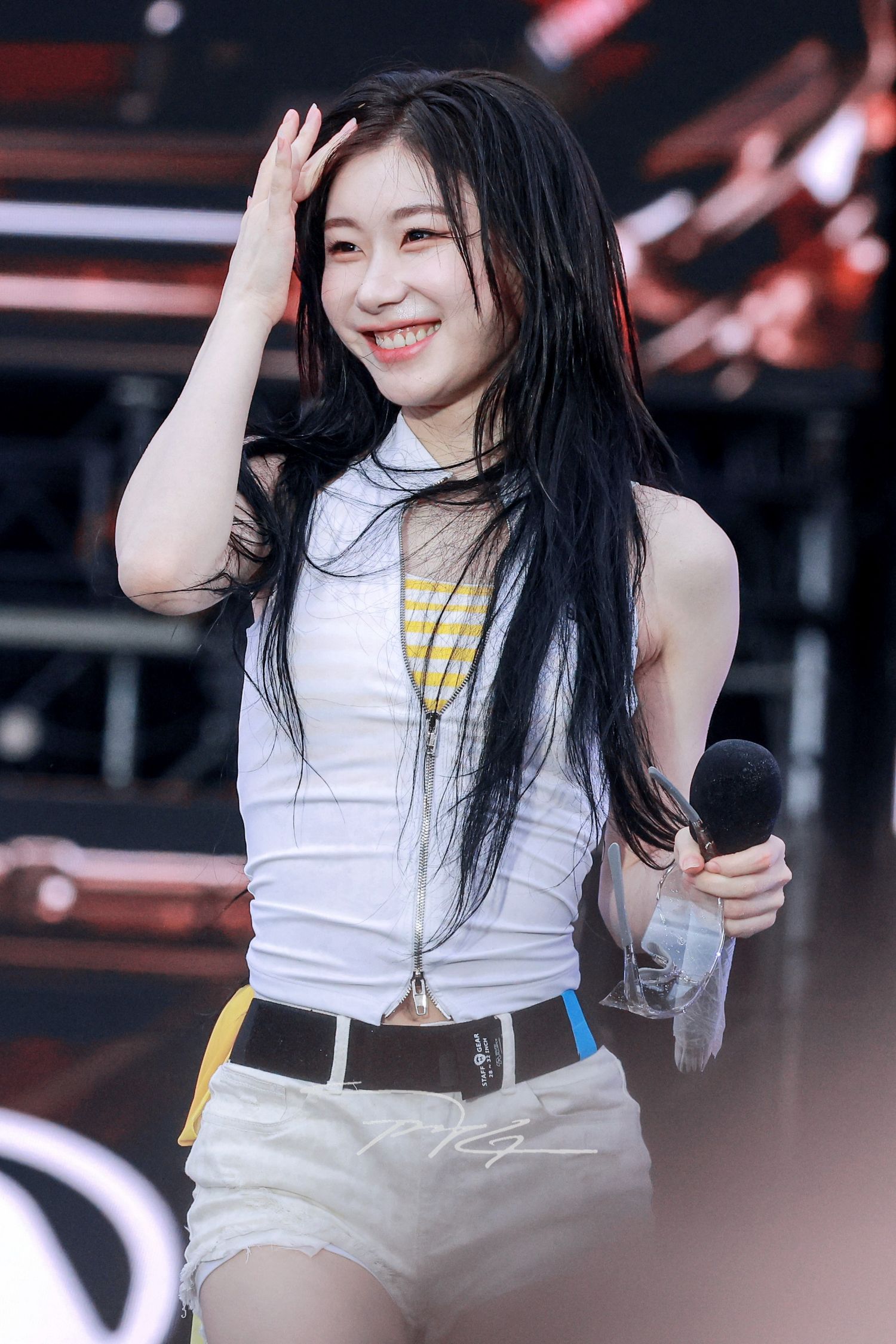 Latest photo of Chaeryeong (ITZY)
