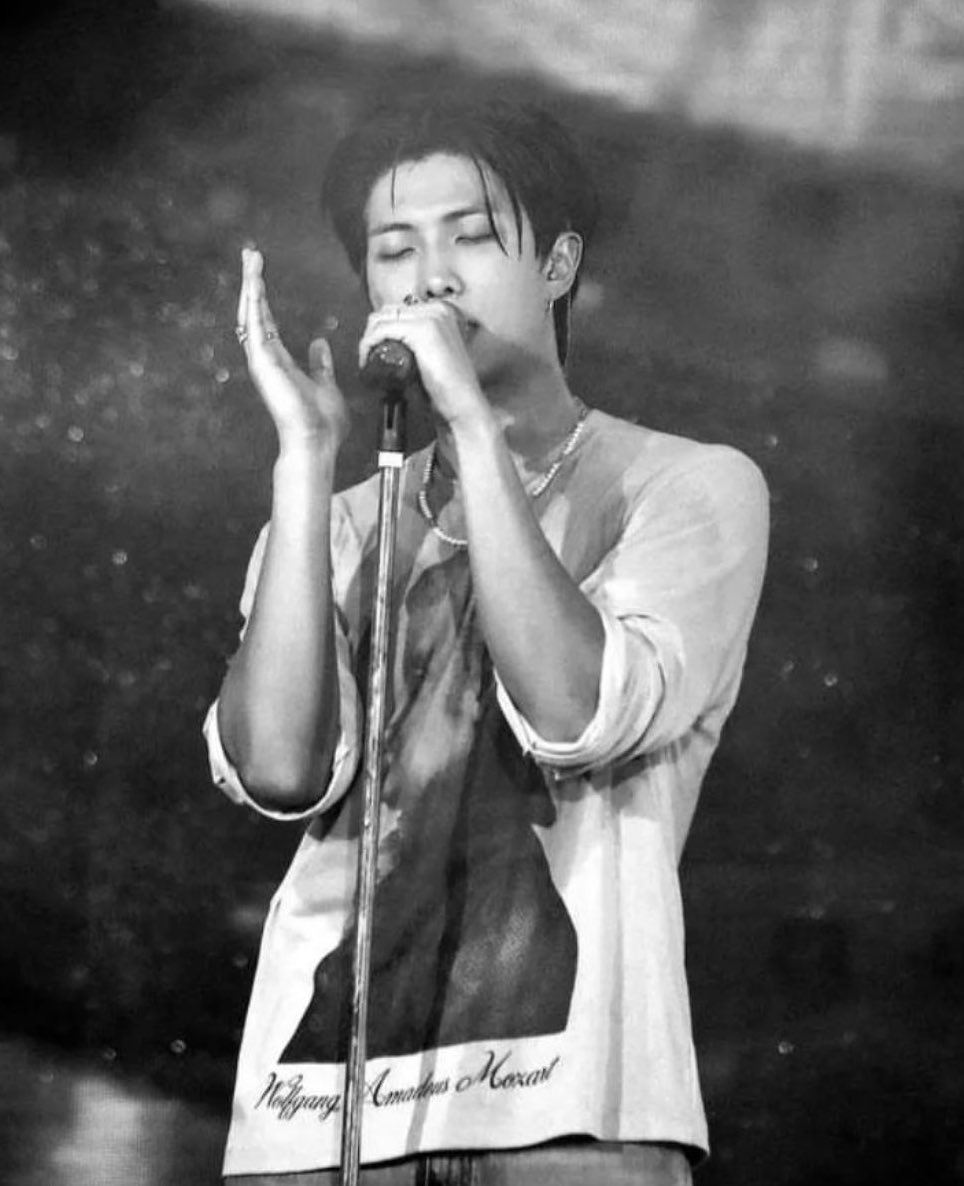 Behind-the-scenes cut of RM (BTS)