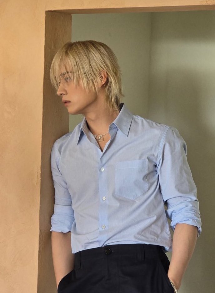 Today's hottest K-pop community feed