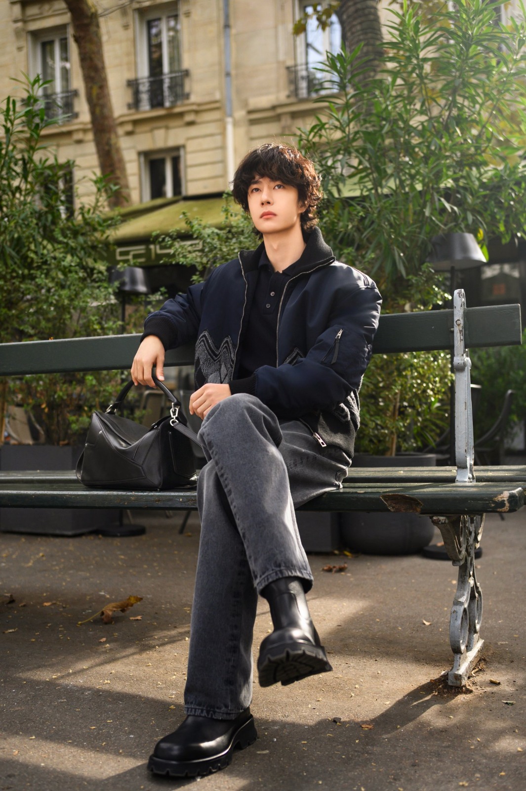 Behind-the-scenes cut of Wang Yibo