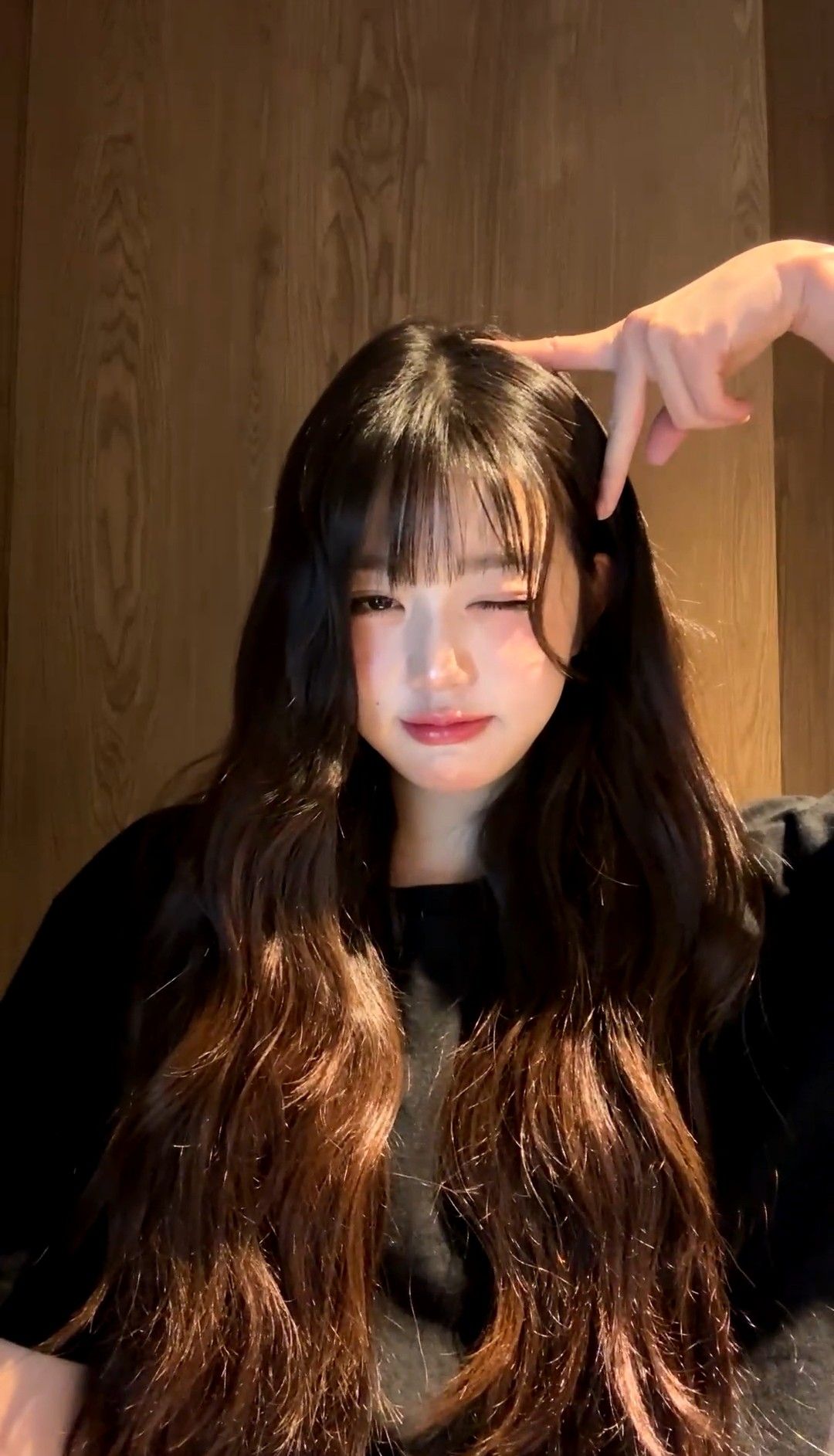 Behind-the-scenes cut of Jang Wonyoung (IVE)