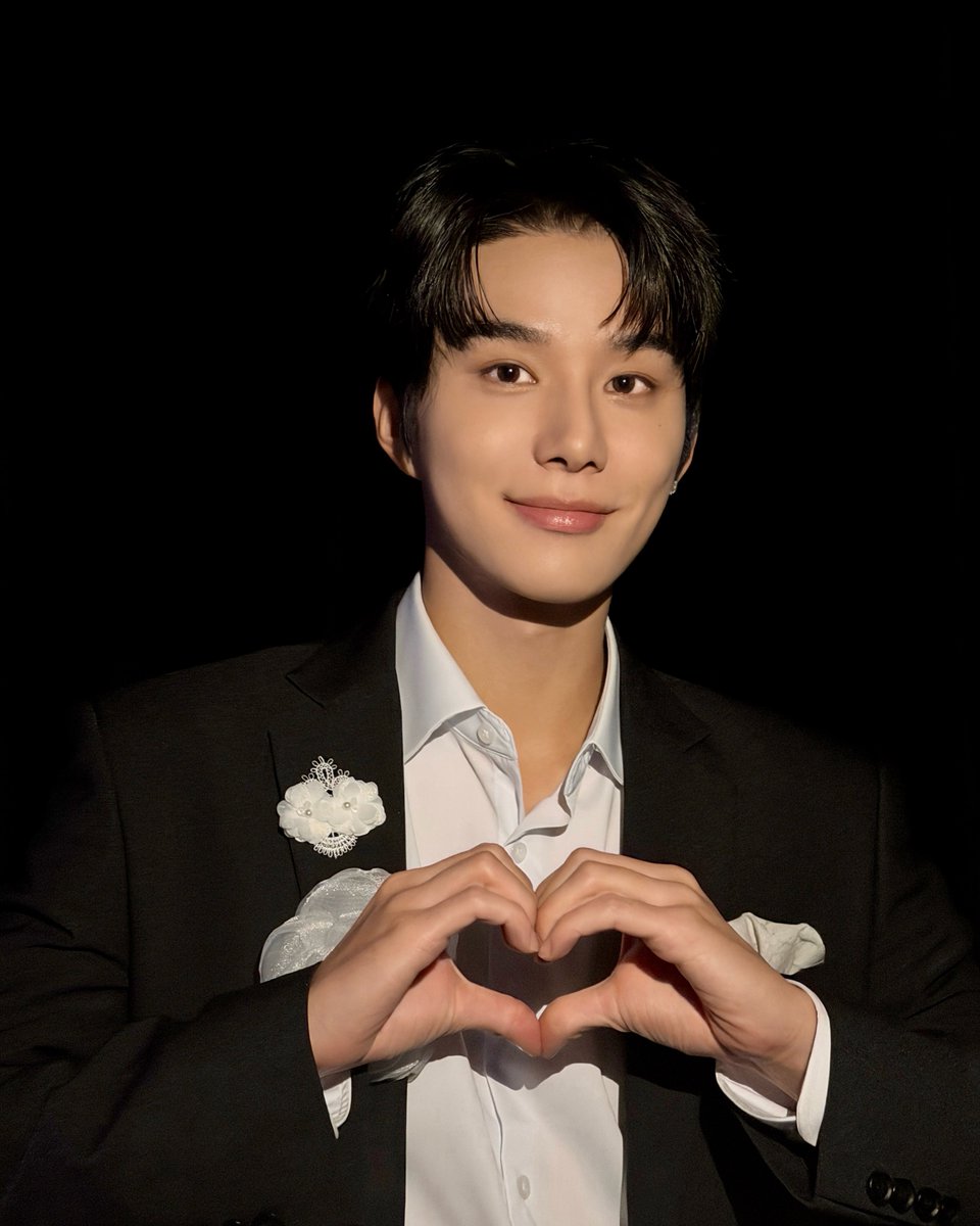 A moment captured by NCT's fan