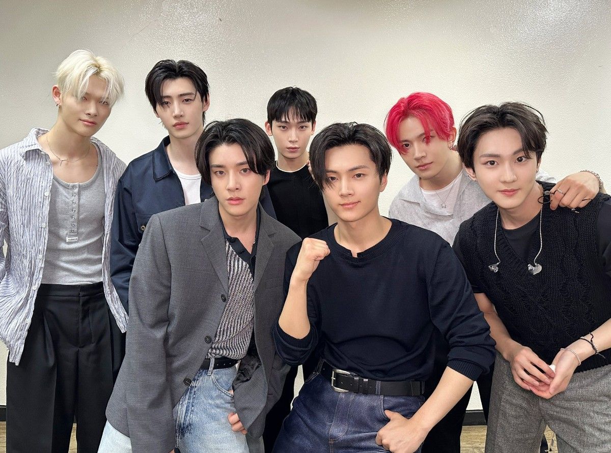 Recent activity shot of ENHYPEN