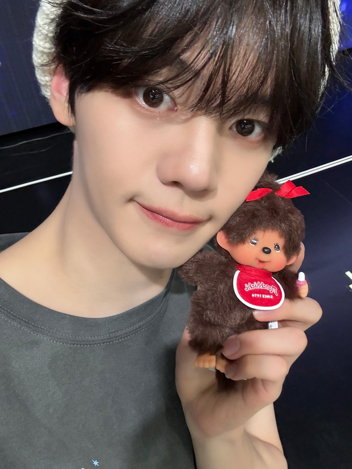 Latest photo of Kim Gyuvin (ZEROBASEONE)