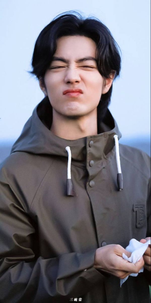 Latest photo of Xiao Zhan
