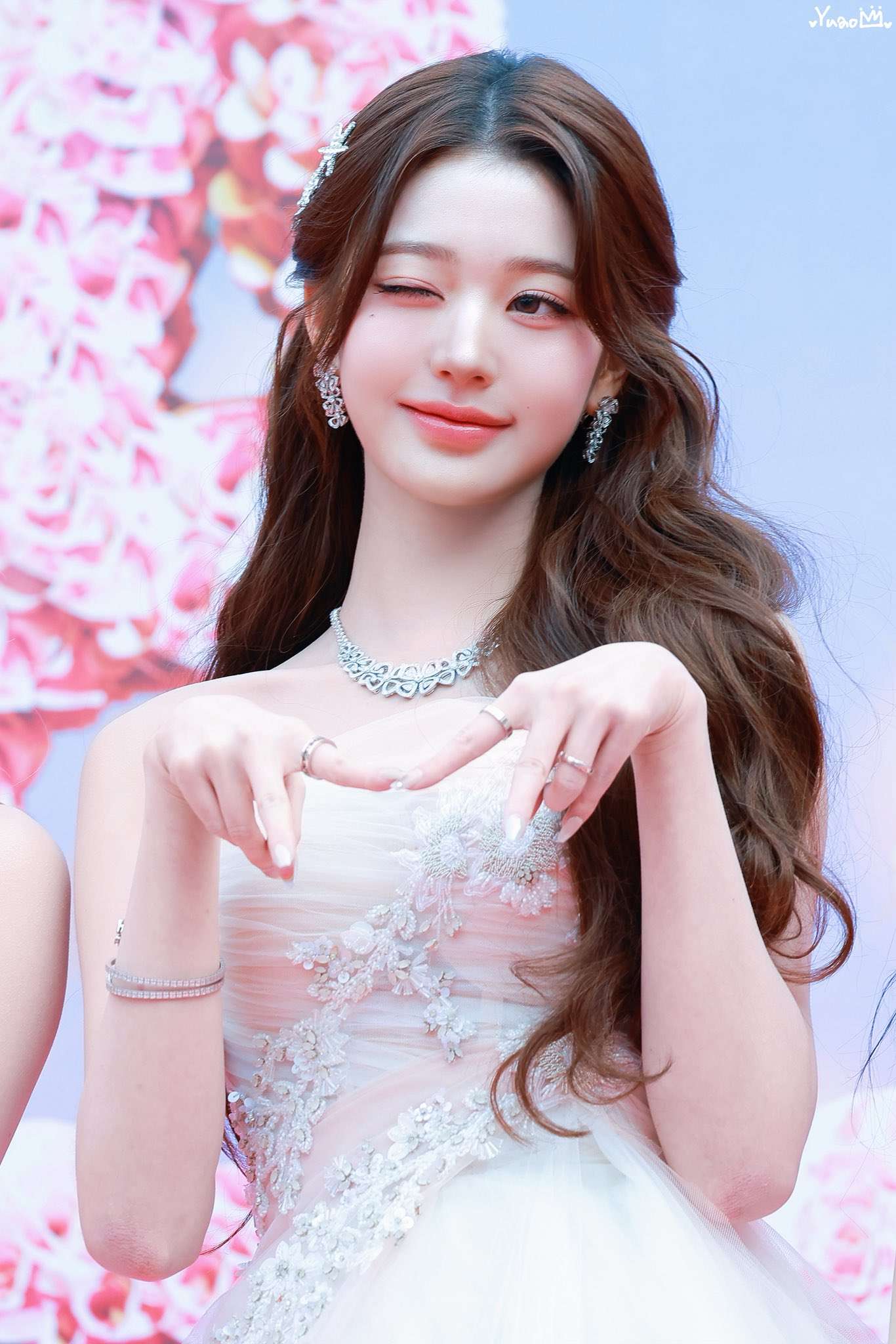 Latest photo of Jang Wonyoung (IVE)