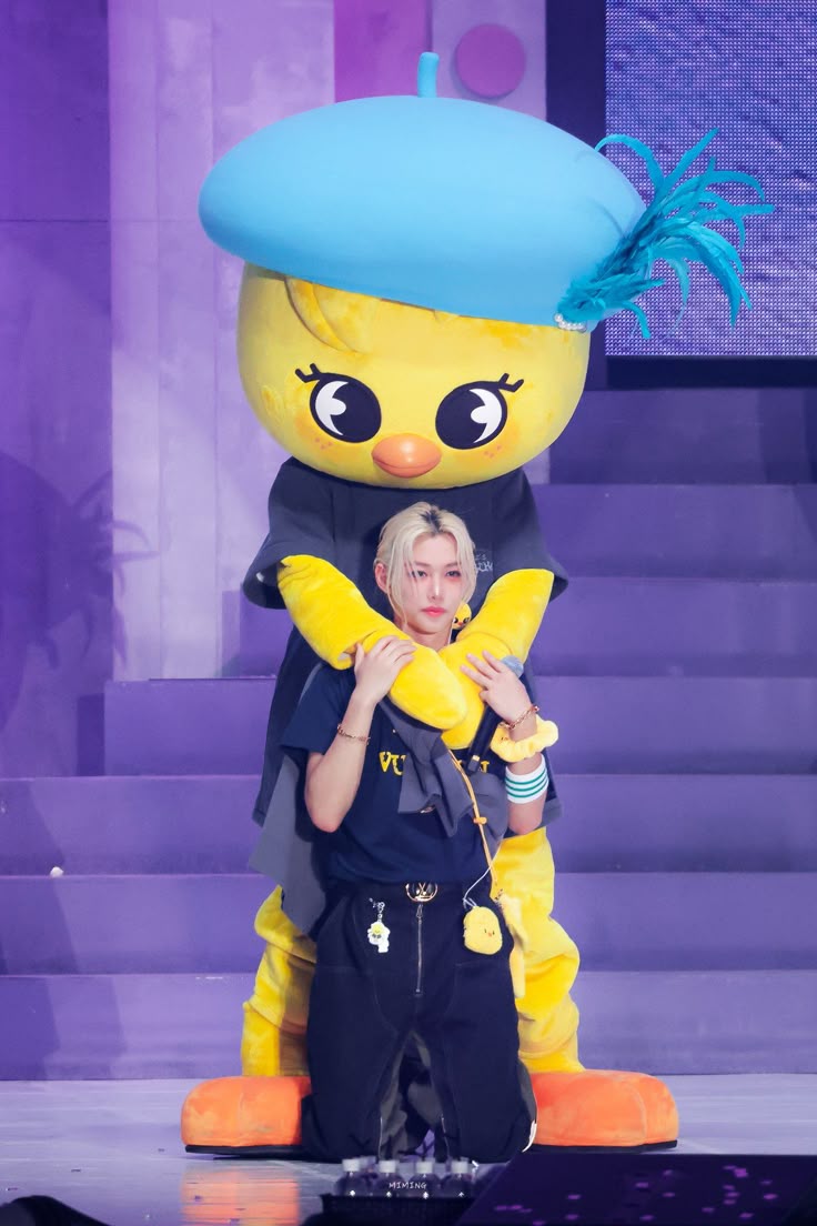 Behind-the-scenes cut of Felix (Stray Kids)