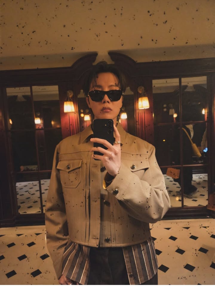 제이홉 (방탄소년단) 최근 활동샷