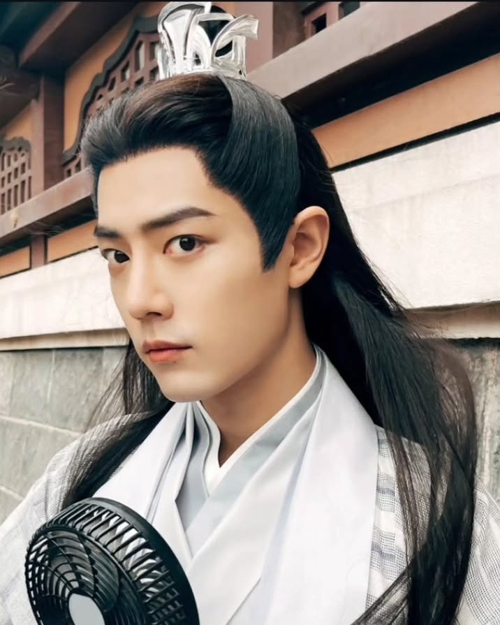 Behind-the-scenes cut of Xiao Zhan