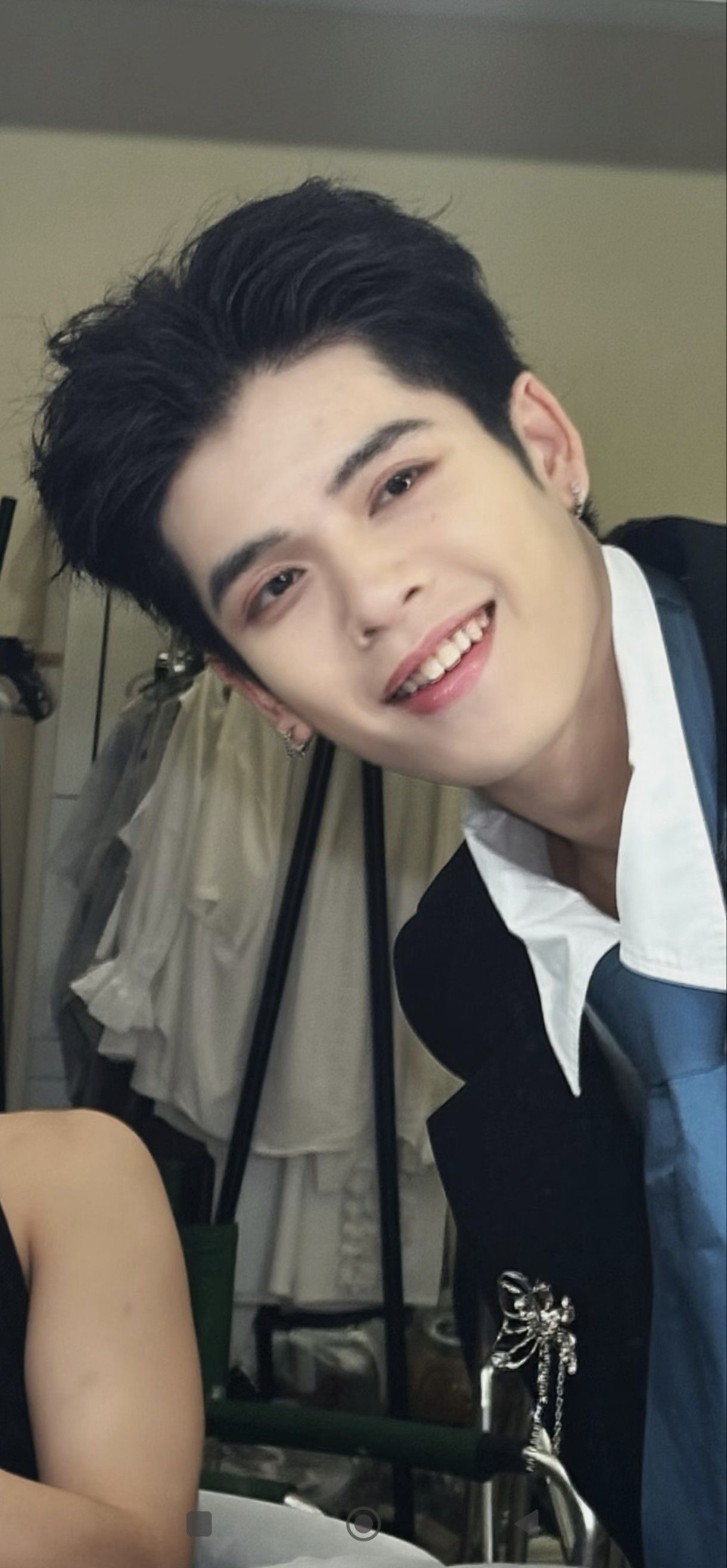 Today's most popular wallpaper in the DORN (NexT1DE) community