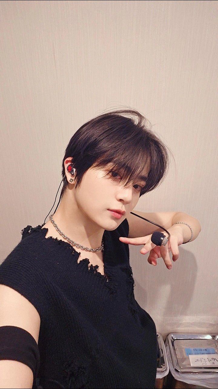 Hong Sungmin (FANTASY BOYS)粉絲拍下的瞬間