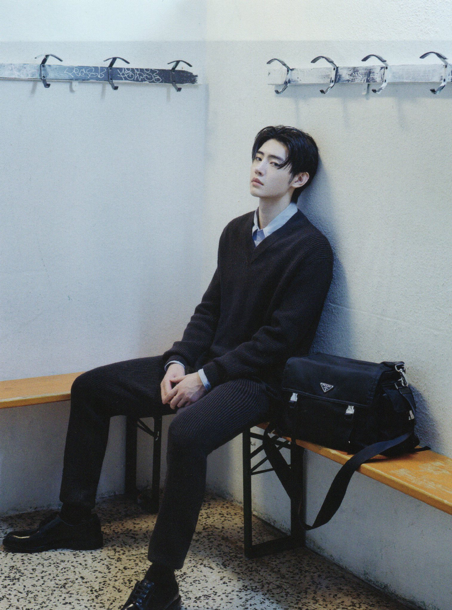 Behind-the-scenes cut of Sunghoon (ENHYPEN)