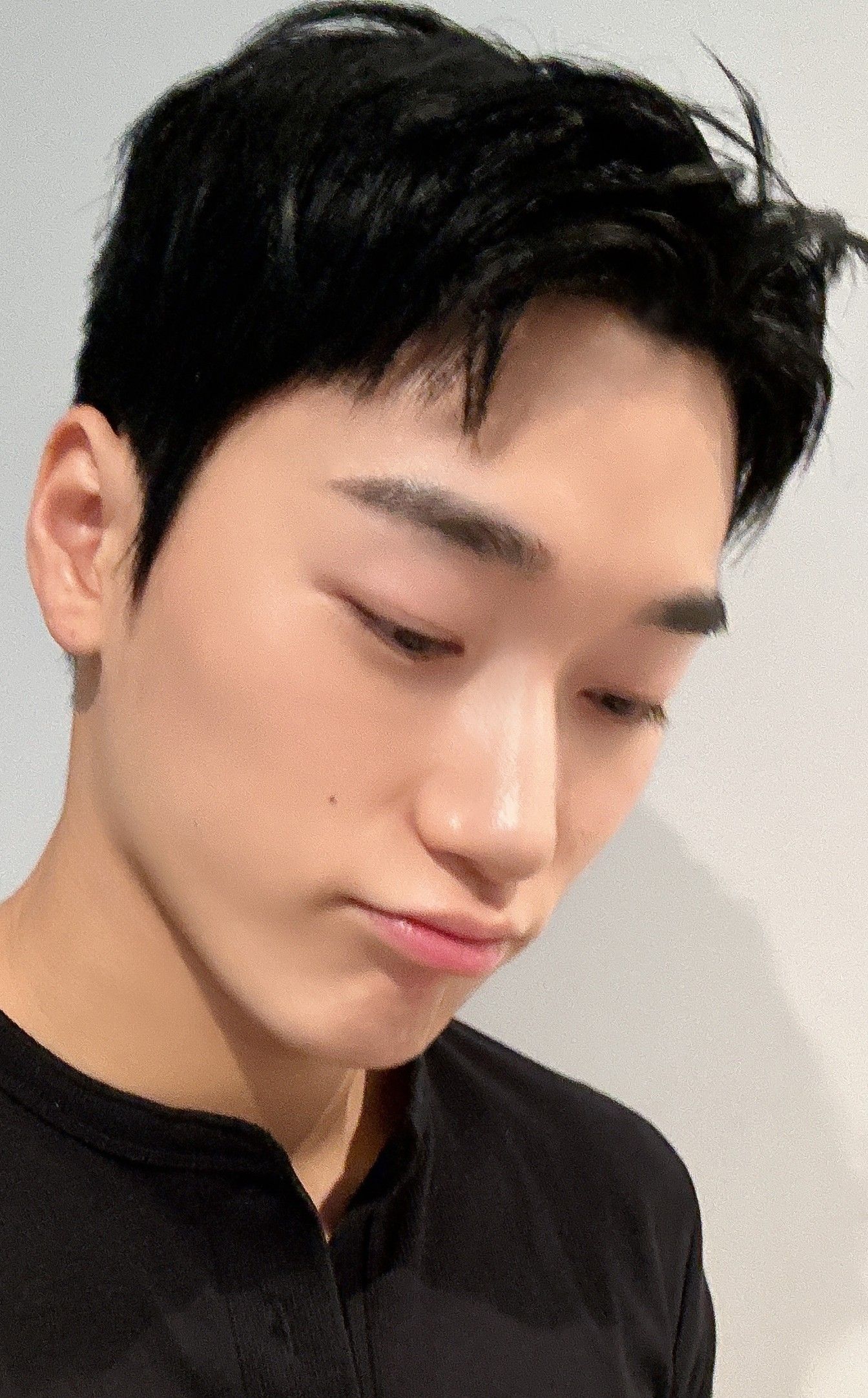 A moment captured by San (ATEEZ)'s fan