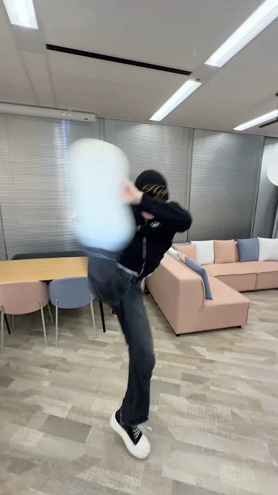 Recent activity shot of aoen