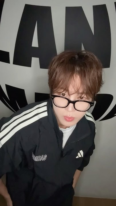 하성운 최근 활동샷