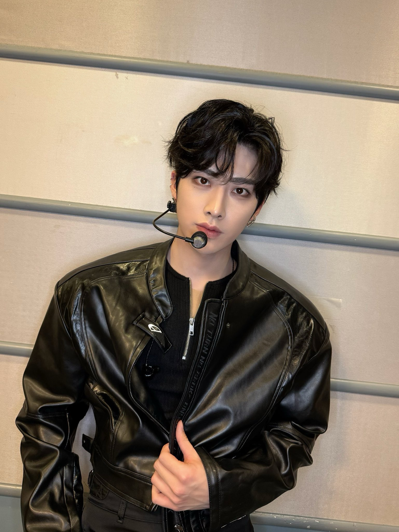 A moment captured by Ricky (ZEROBASEONE)'s fan