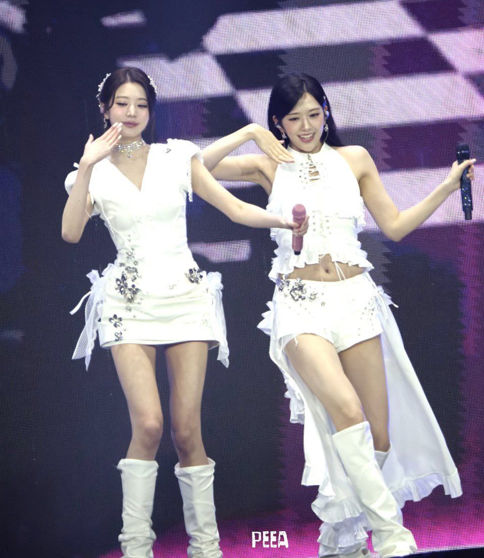 張元英 (IVE)的最新活動照片