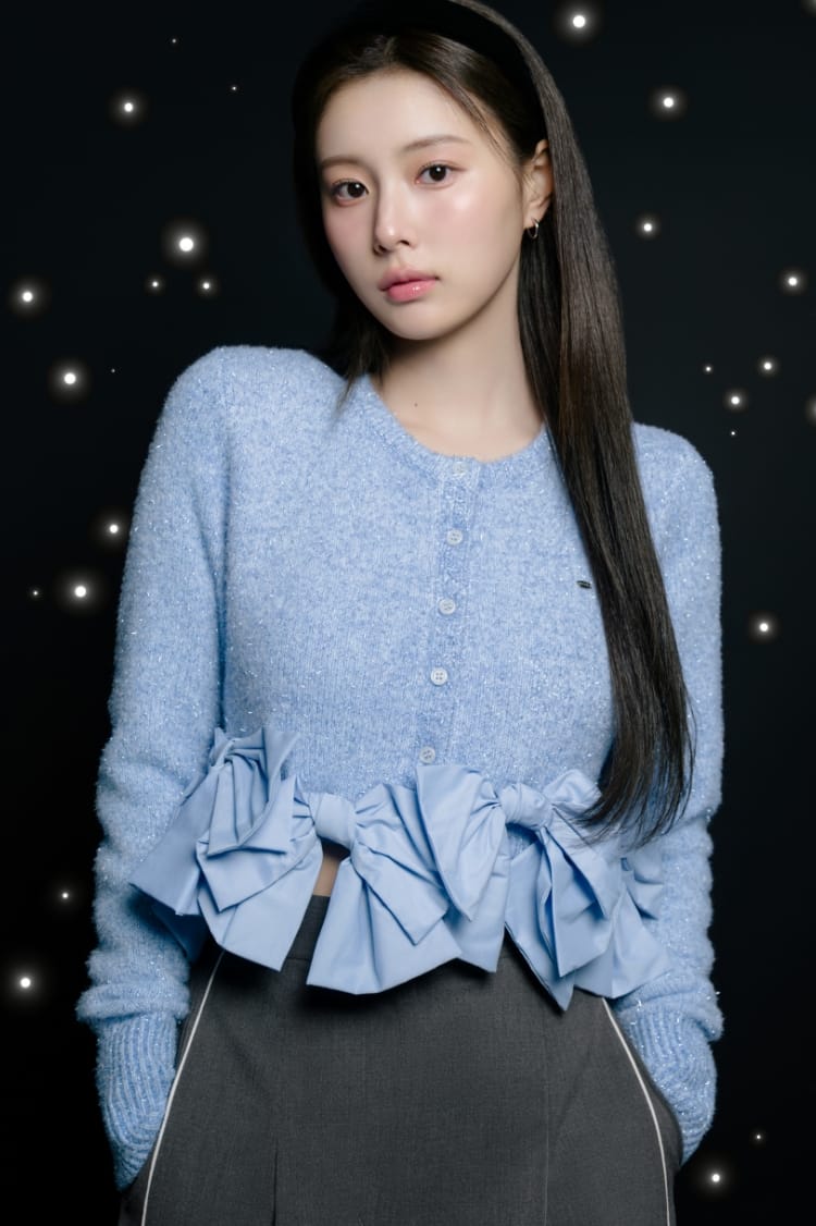 Behind-the-scenes cut of Kang Hyewon
