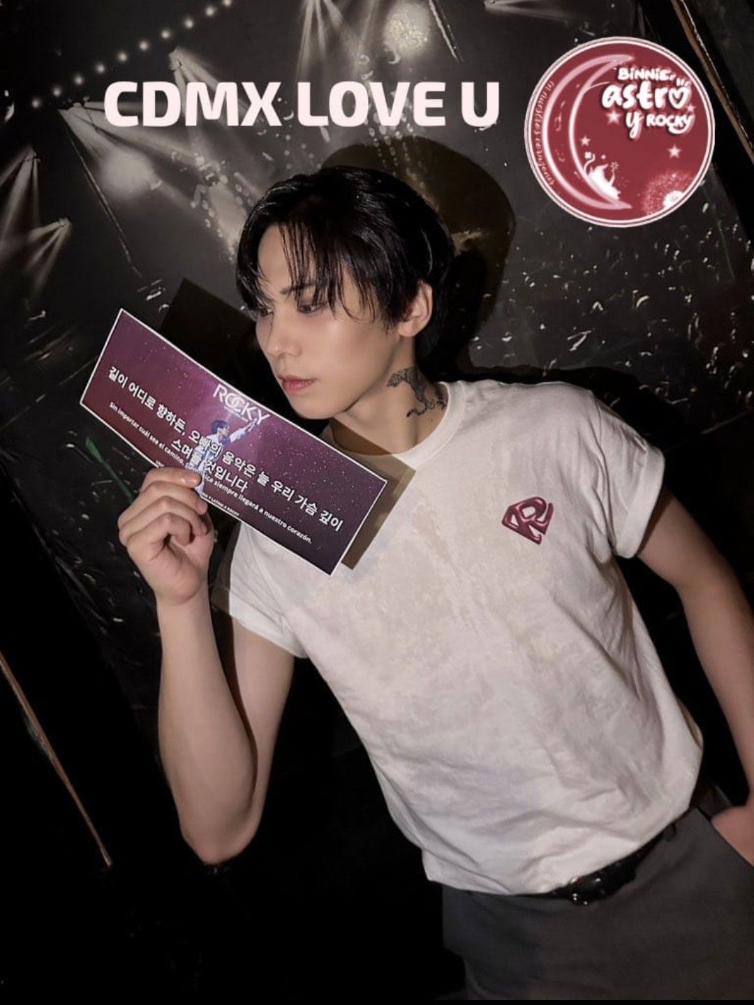 A moment captured by Rocky's fan